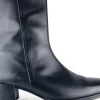 32.920 Black