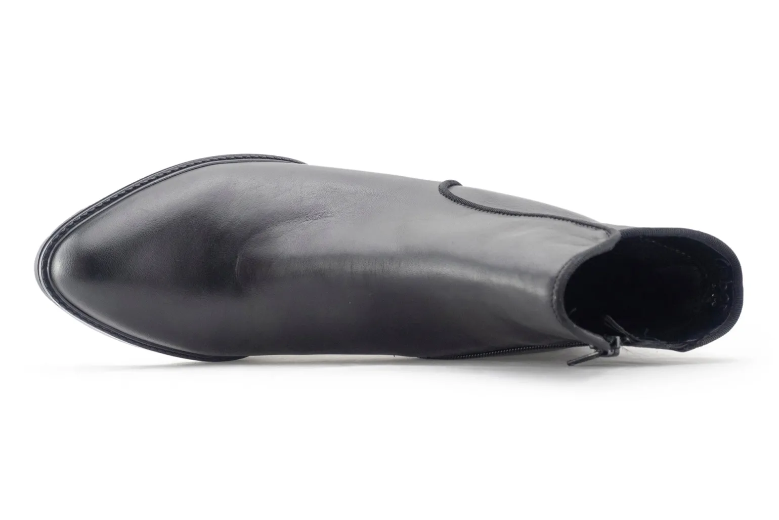 black_2.webp 32.890 Black