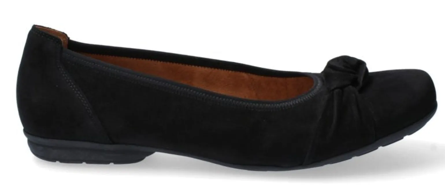 black_softnubuck_1.webp 02.643 Black Softnubuck