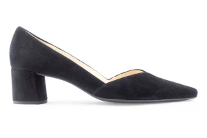 0-1745 Black suede
