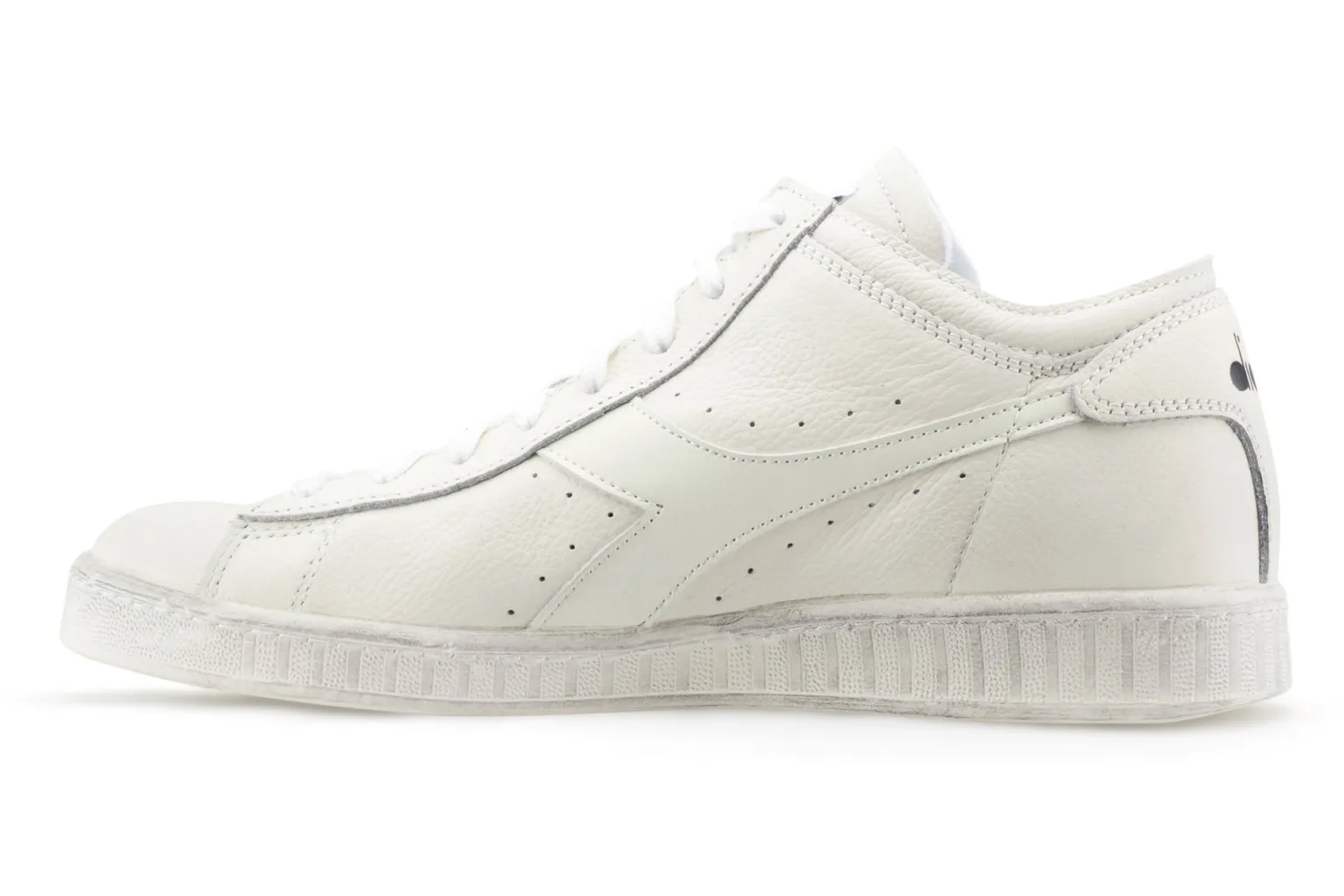 hightop_offwhite_1.webp Hightop Offwhite